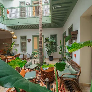 https://riad-lalla-mimouna.marrakeshhotelsmorocco.com